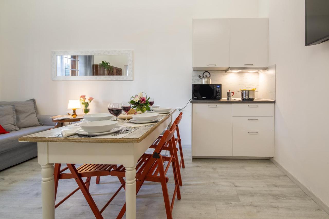 Central Station Apartment By Mmega ฟลอเรนซ์ ภายนอก รูปภาพ